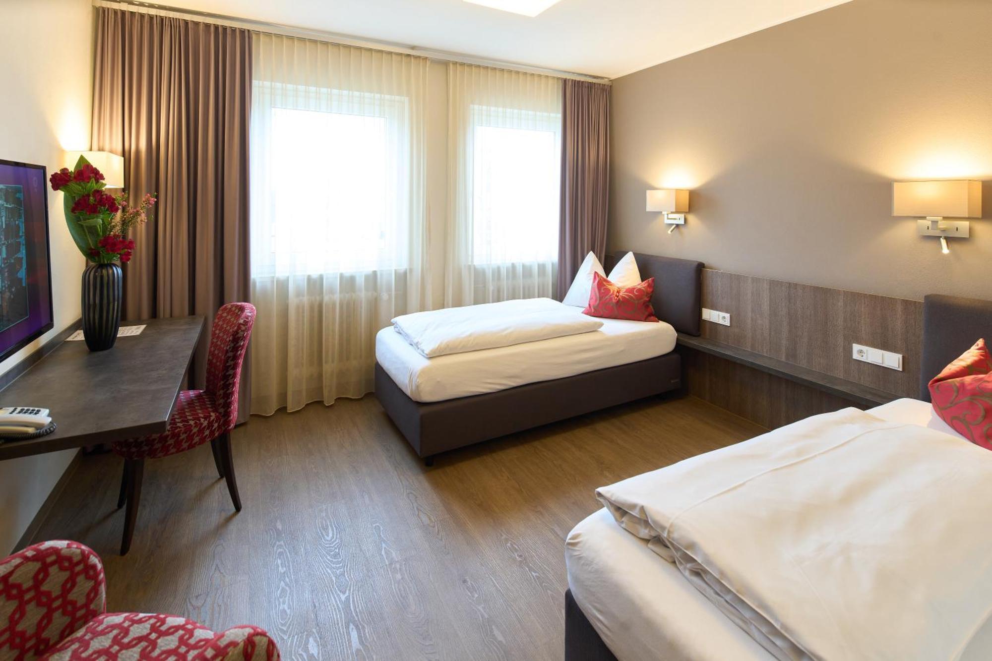 Hotel Staffler Одельцхаузен Экстерьер фото
